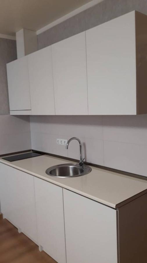 Apartment Sea Tower Khimshiashvili 15 Batumi Exteriör bild