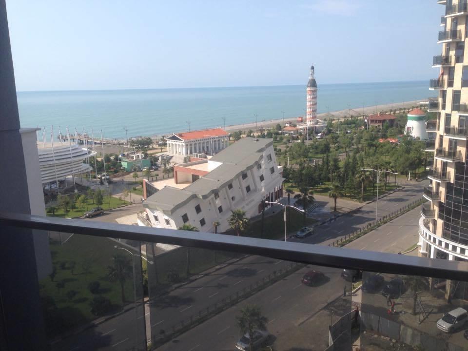Apartment Sea Tower Khimshiashvili 15 Batumi Exteriör bild