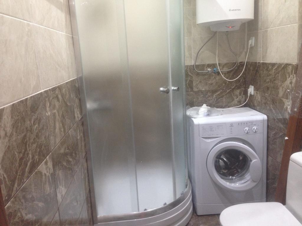 Apartment Sea Tower Khimshiashvili 15 Batumi Exteriör bild